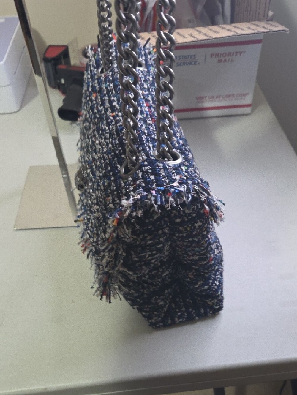 Kurt Geiger Large Kensignton Tweed Chain-Handle Shoulder Bag in Navy Mix - Picture 10 of 10